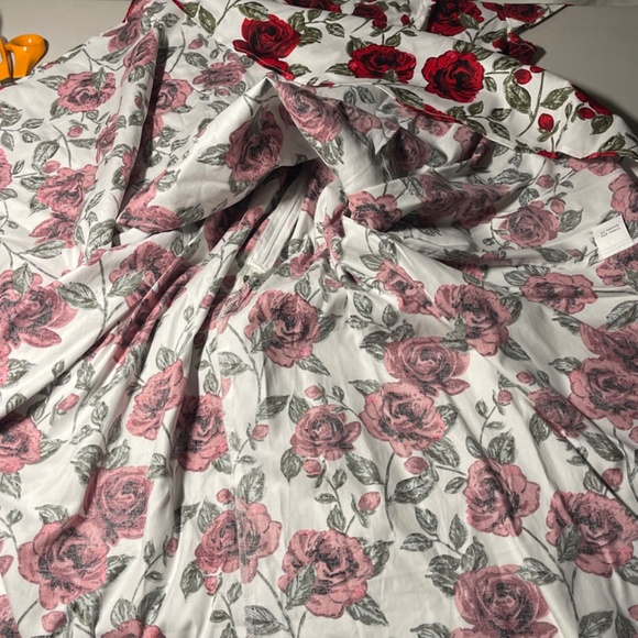 Dressystar Women’s Dress. White base with Red Roses. Summer floral. 3XL NWT - Picture 7 of 7
